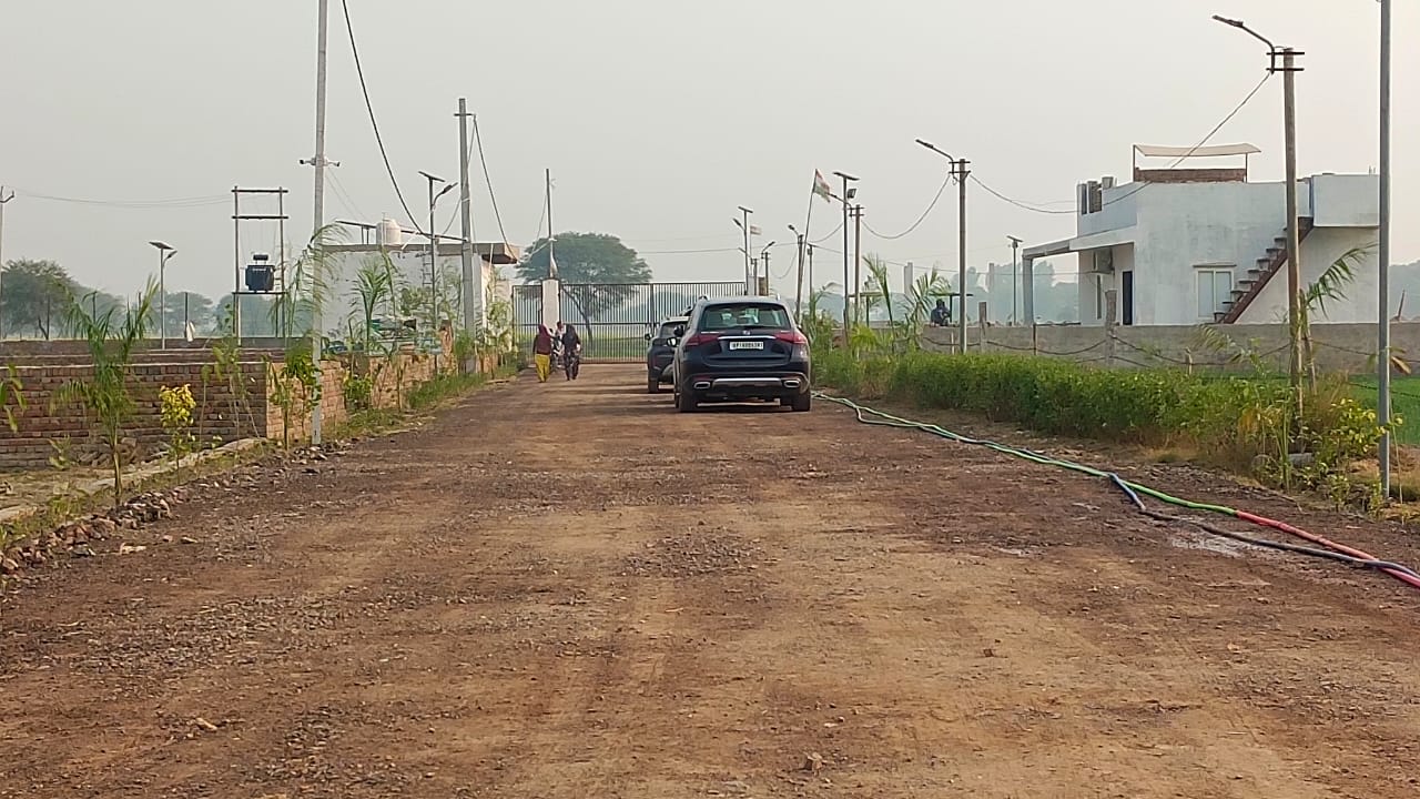 Farm House In Vrindavan – photo 2