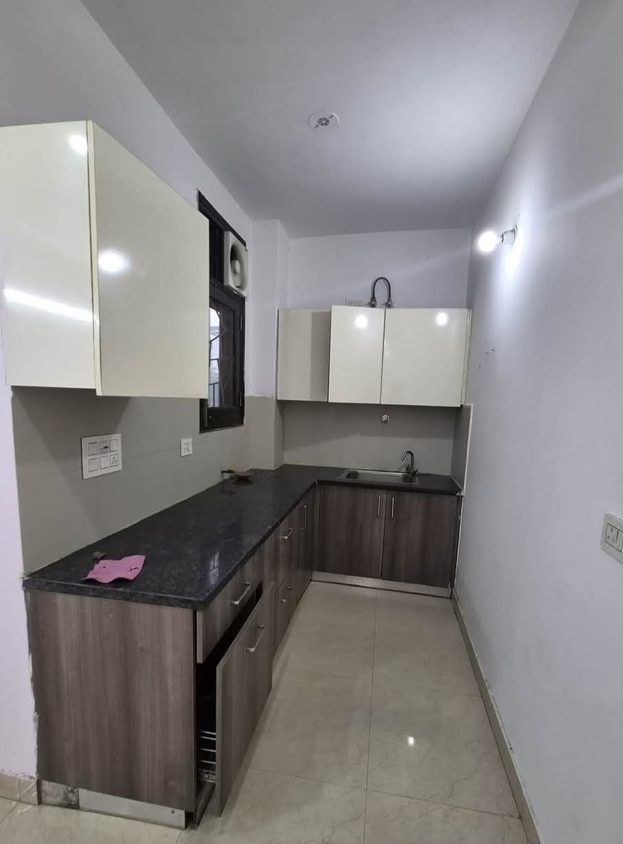 1bhk semi furnished for Rent in Sector 51 – photo 2