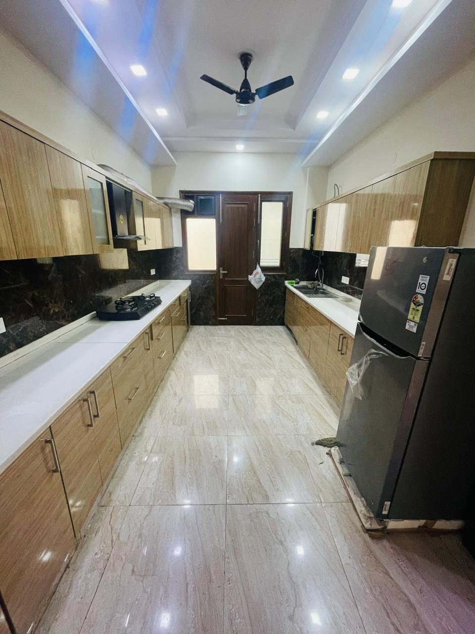 3bhk fully furnished available in Sec52 in 2 Artemis Hospital Road – photo 1