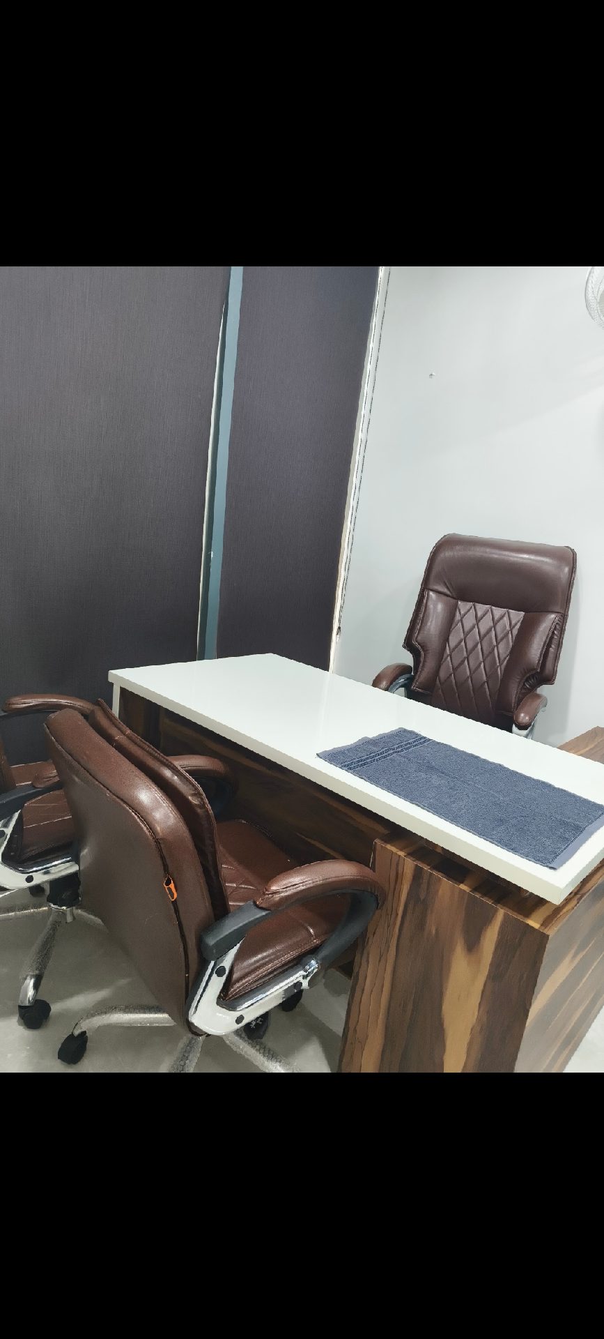 Golden I for Rent in Tech Zone IV, Amrapali Leisure Valley, Greater Noida – photo 1