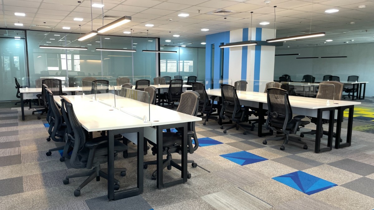 Commercial Tenanted Unit for Sale - in Whitefield, Bengaluru, Karnataka – photo 2