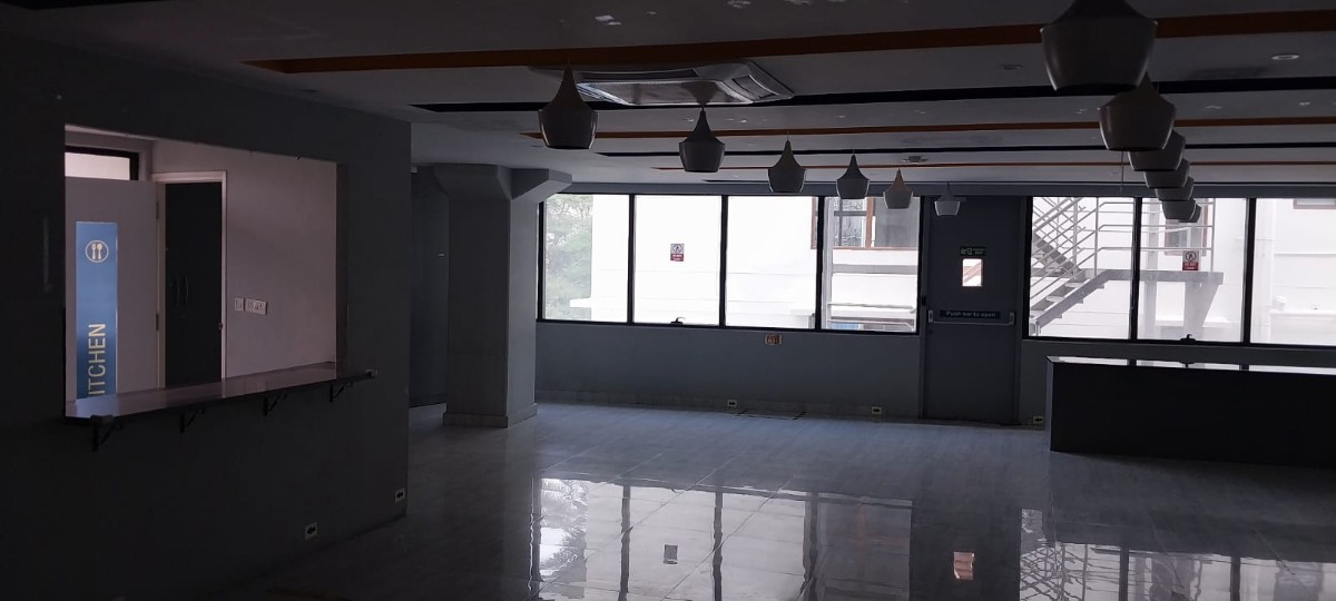 Office Space for Rent - 135 Per sft plus Maintenance in Domlur, Bengaluru, Karnataka – photo 1