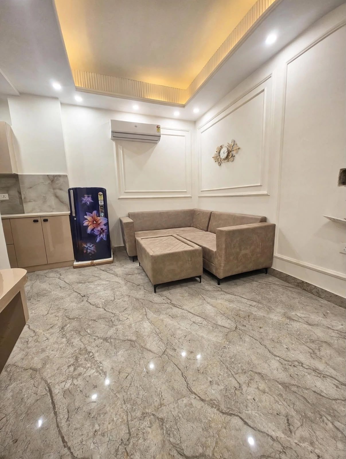 1bhk for Rent in Sushant Lok Phase I, Sector 43, Gurugram – photo 2