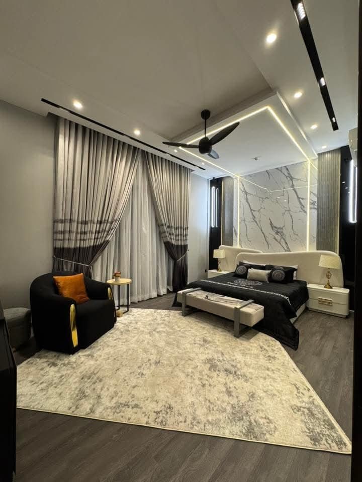 studio apartment for Rent in gaur city center Chowk Greater Noida West Road – photo 6