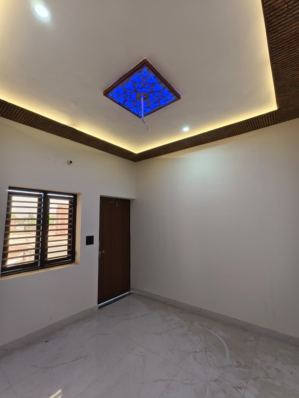 Rukmani garden for Sale in Rukmani garden रोहता नहर आगरा ग्वालियर हाईवे से 100 मीटर अंदर – photo 2