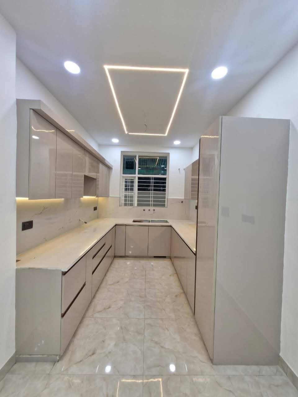 3 BHK 3 TOILET in Greenfield Colony Block B – photo 6
