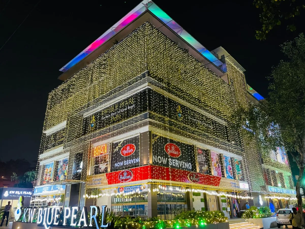 Premium commercial space in Karol Bagh in Arya Nagar, Aram Bagh, New Delhi – photo 1