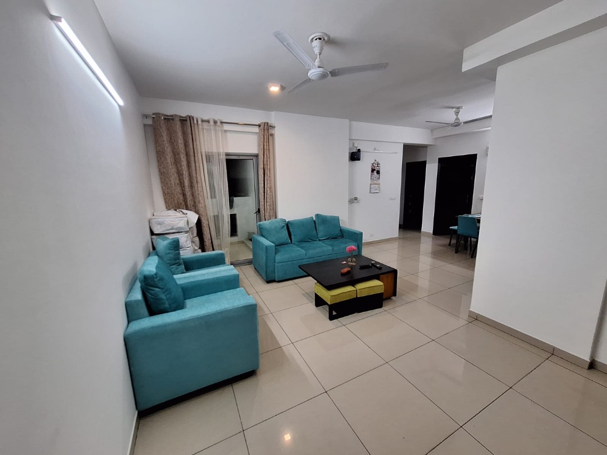 Gulshan Bellina 3bhk for Sale in Greater Noida West, Panchsheel Greens 2, Ithaira – photo 2