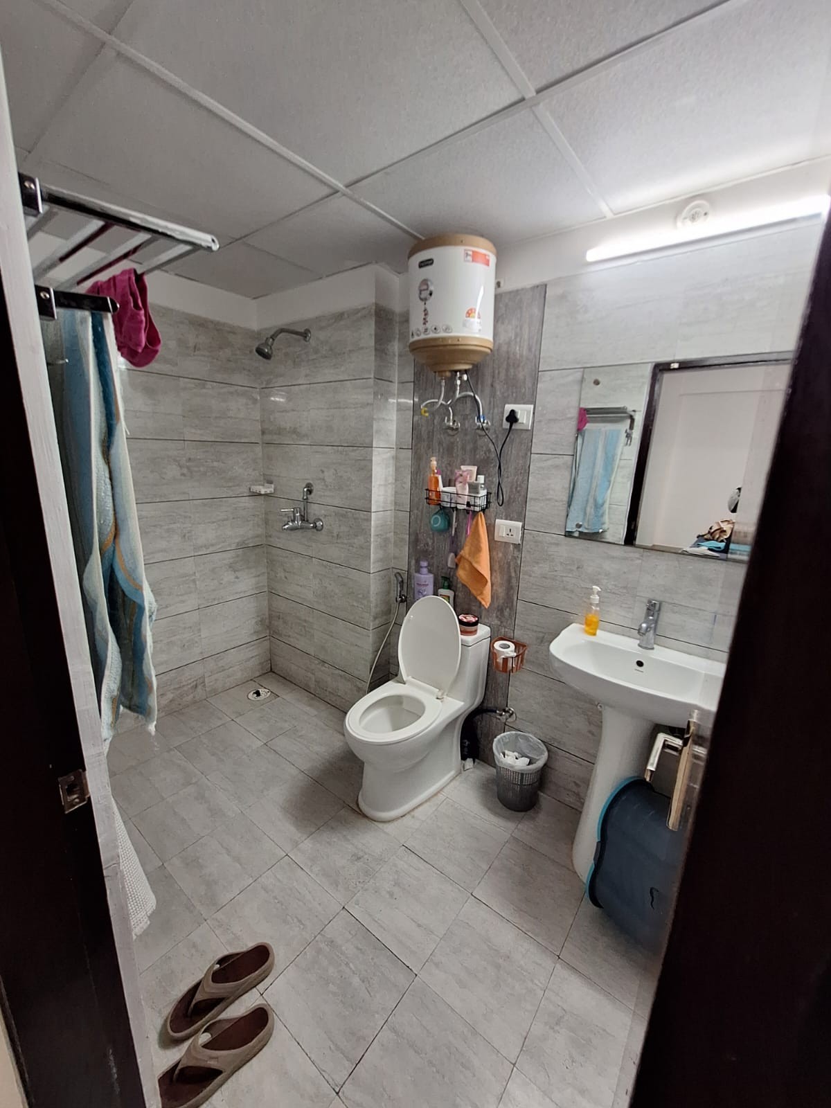 Gulshan Bellina 3bhk for Sale in Greater Noida West, Panchsheel Greens 2, Ithaira – photo 6