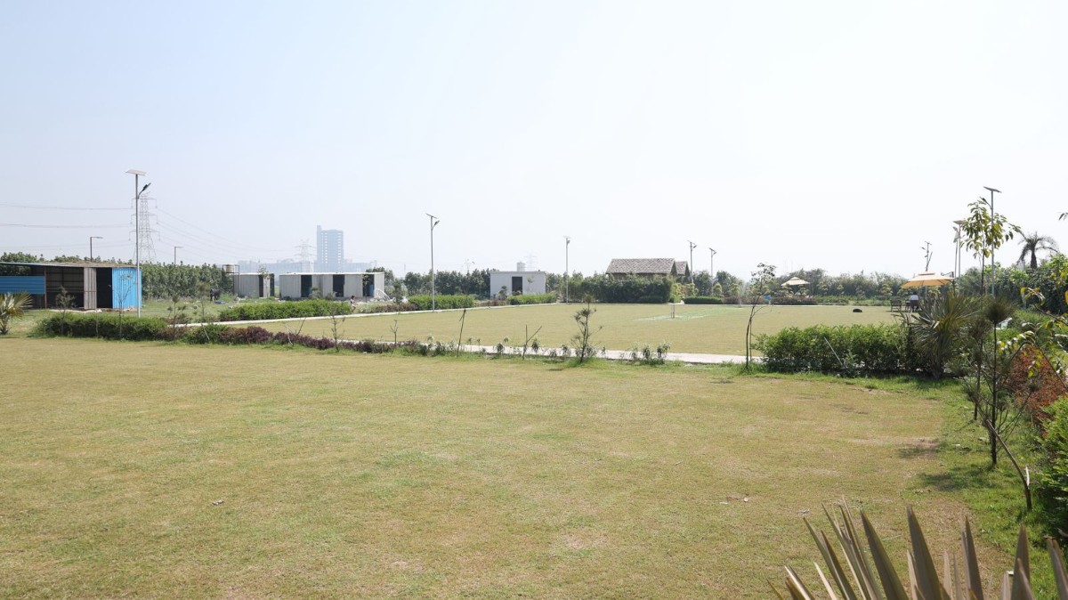 PREMIUM FARMHOUSE for Sale in opp. Gautam Budh University, Sector 27, Greater Noida – photo 1