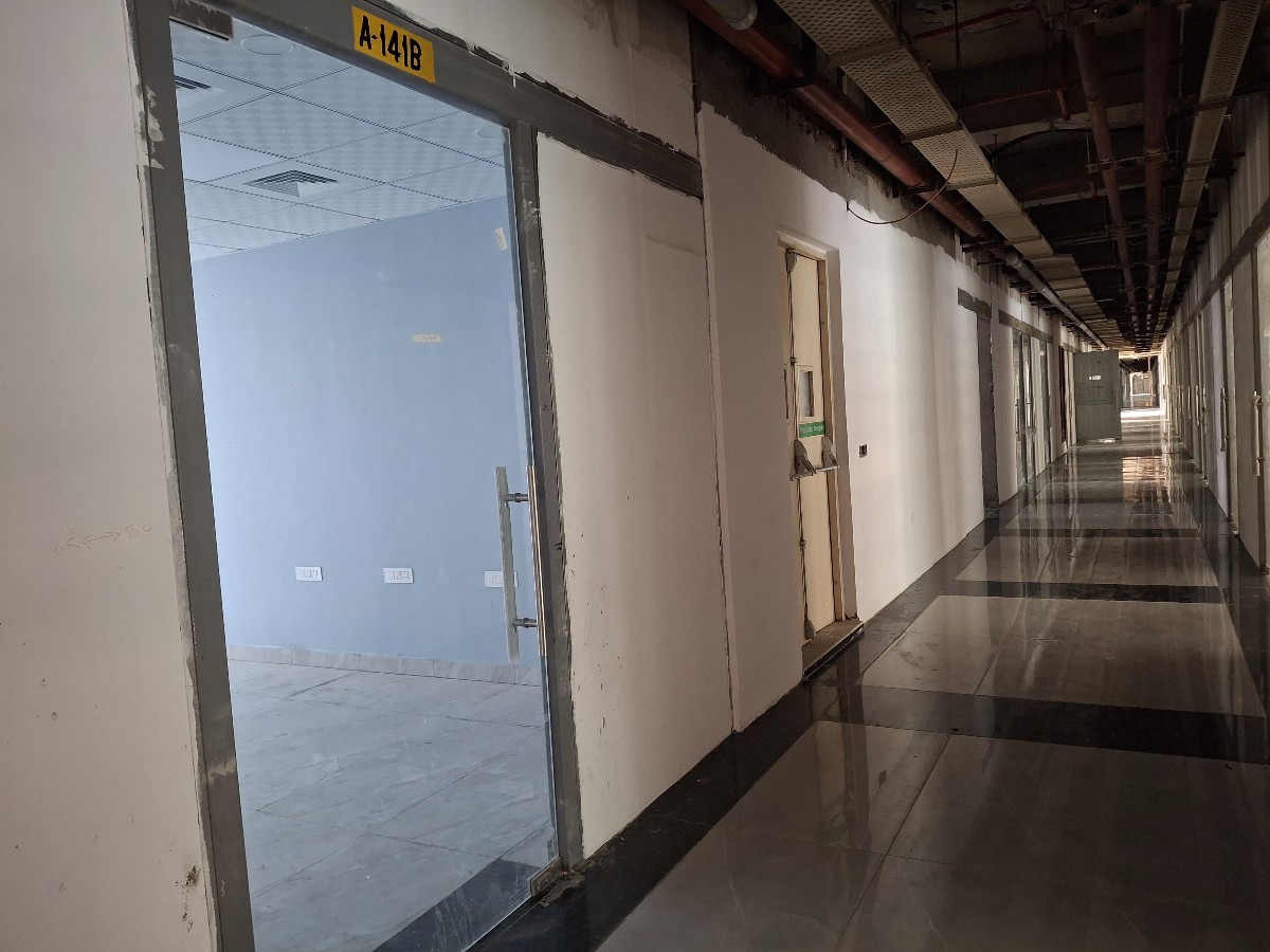 Golden I for Sale in Tech Zone IV, Amrapali Leisure Valley, Greater Noida – photo 3
